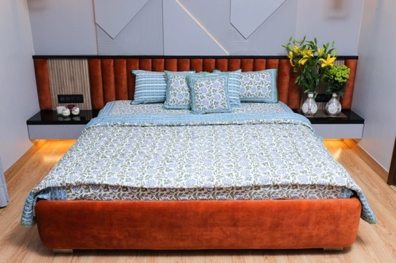 231 Elegant Heritage Quilt - Image 1