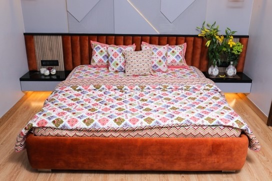 341 Diamond Quilt - Image 1