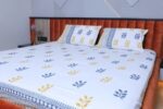 Golden Leaf Cotton Bedsheet Set - Image 3