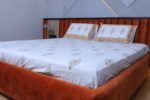 Elegant Amber Cotton Bed Cover Set - Image 4