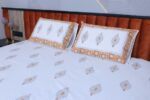 Elegant Amber Cotton Bed Cover Set - Image 5